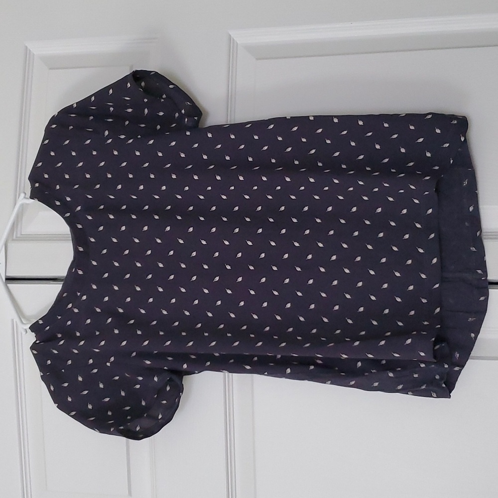 XS Blue Leaf Print Loft Shirt